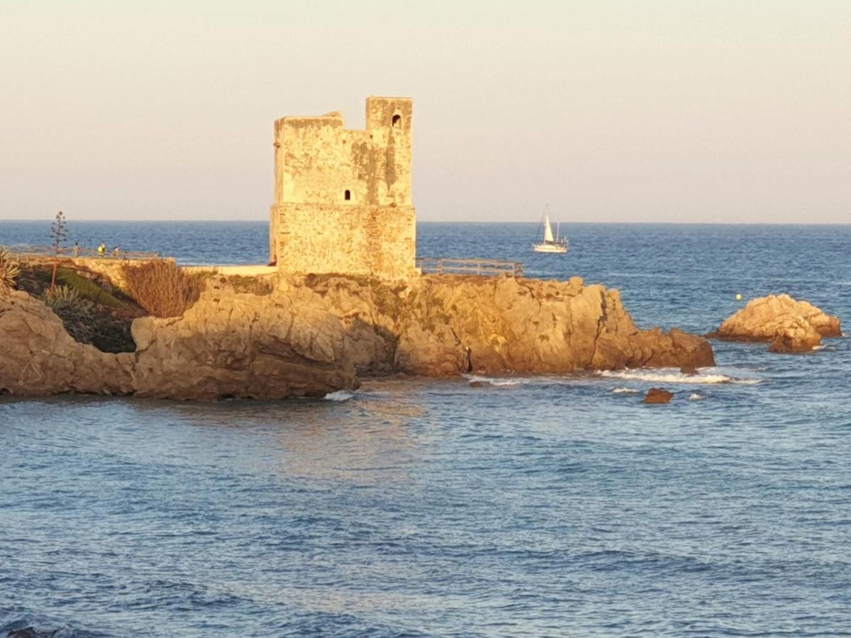 Casitamar Frontline Beach House Rental Casares Costa Near Estepona Bahia de Casares 외부 사진
